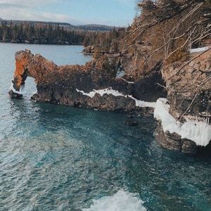 Meet your Posher, Chloe